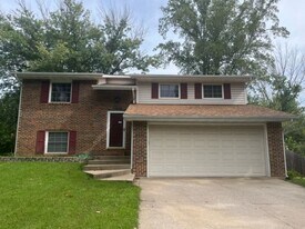 2507 Grandview Cir in Columbia, MO - Building Photo