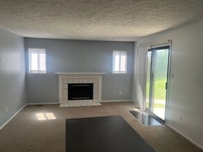 2957 Eagles Crest Cir in Indianapolis, IN - Building Photo - Building Photo
