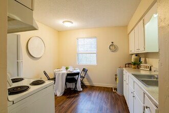 3171 Pleasant Valley Rd in Mobile, AL - Building Photo - Building Photo