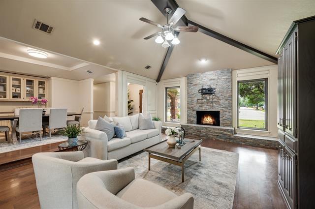 3636 Rolling Meadows Dr in Bedford, TX - Building Photo - Building Photo