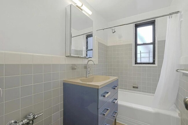 property at 32 Cathedral Ave