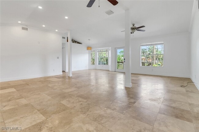 2940 14th Ave SE in Naples, FL - Building Photo - Building Photo