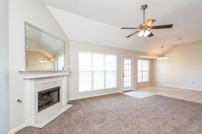 2885 Rutherford Dr in Southaven, MS - Building Photo - Building Photo