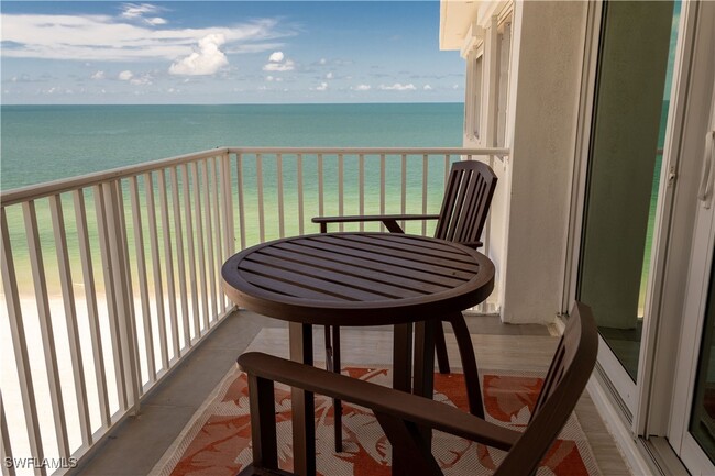 property at 3443 Gulf Shore Blvd N