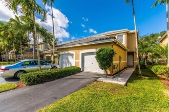 1911 Madeira Dr in Weston, FL - Building Photo - Building Photo