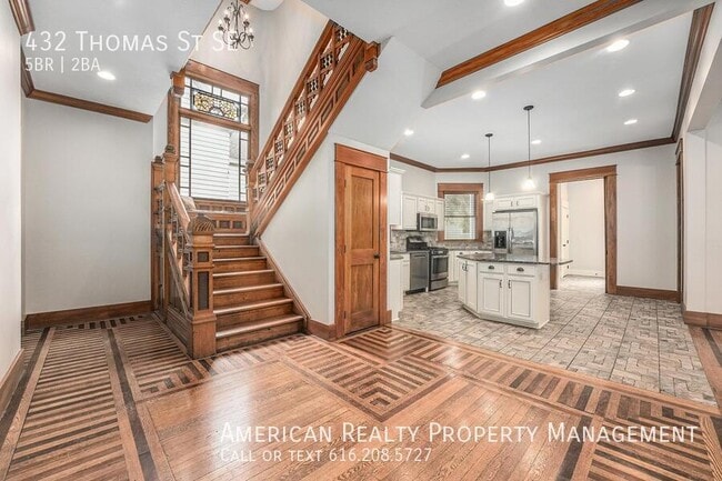 432 Thomas St SE in Grand Rapids, MI - Building Photo - Building Photo