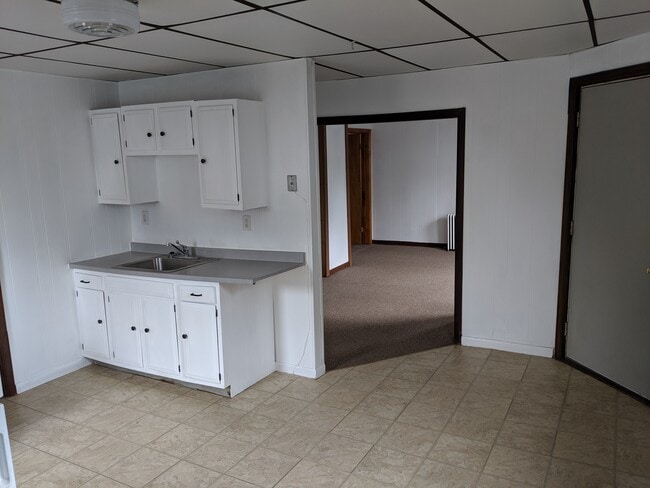 109 Mechanic St, Unit A in Marlborough, MA - Foto de edificio - Building Photo