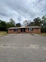8016 Kiwi Ct in Aiken, SC - Building Photo