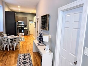 113 S Paulina St in Chicago, IL - Building Photo - Building Photo