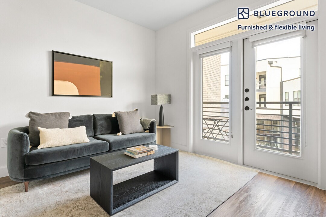 1401 Art Dilly Dr. in Austin, TX - Building Photo