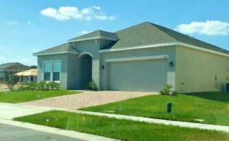 2121 Preston Ln in Kissimmee, FL - Building Photo