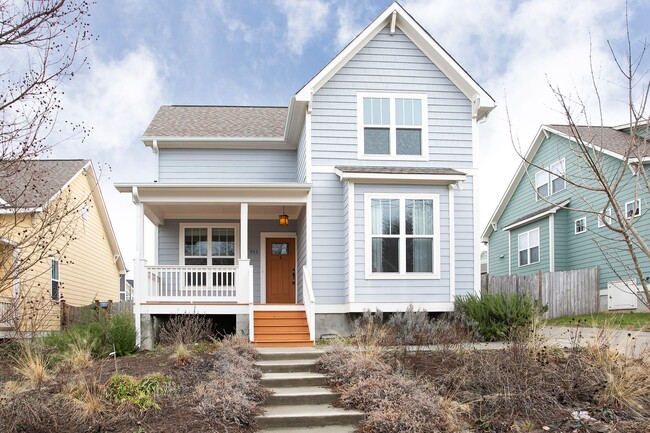 property at 911 South St