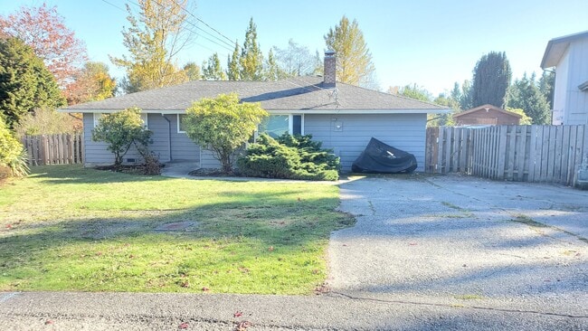 property at 8631 10th Ave SE