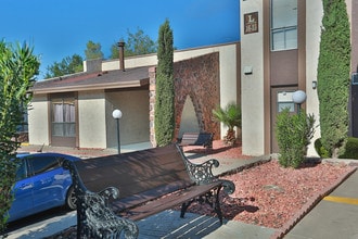 Copper Commons in El Paso, TX - Building Photo - Building Photo
