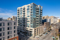 The Parvenu in Chicago, IL - Foto de edificio - Building Photo