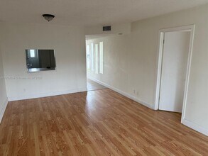 7960 Colony Cir N, Unit 108 in Tamarac, FL - Building Photo - Building Photo