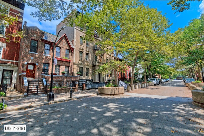 1095 Prospect Pl in Brooklyn, NY - Foto de edificio - Building Photo