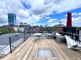 192 W Brookline St, Unit 4 in Boston, MA - Building Photo