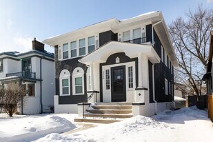 4540 Garfield Ave, Unit 1 AND 2 in Minneapolis, MN - Building Photo