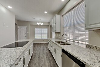 17126 Hamilwood Dr in Houston, TX - Building Photo - Building Photo