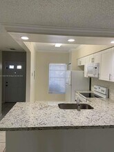 21 Fleming Ct in Weston, FL - Building Photo - Building Photo