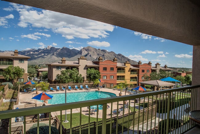 Oro Vista in Tucson, AZ - Foto de edificio - Building Photo