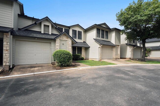 12212 Brigadoon Ln in Austin, TX - Building Photo - Building Photo