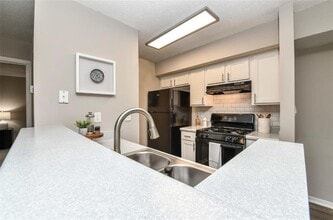 670 Thornton Rd in Lithia Springs, GA - Building Photo - Building Photo