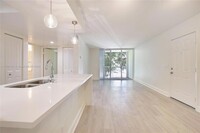 3605 NE 207th St, Unit 3207 in Miami, FL - Building Photo - Building Photo