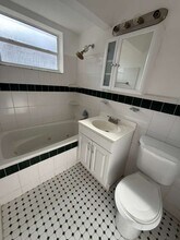 6409 Rodman St in Hollywood, FL - Building Photo - Building Photo