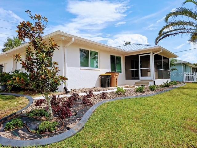 808 W Olympia Ave in Punta Gorda, FL - Building Photo - Building Photo