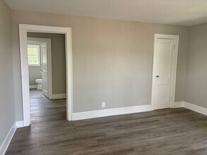 218 E Salisbury St-Unit -218-B E. SALISBURY ST in Asheboro, NC - Building Photo - Building Photo