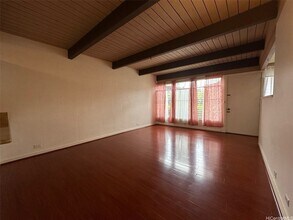 4894 Kilauea Ave in Honolulu, HI - Building Photo - Building Photo