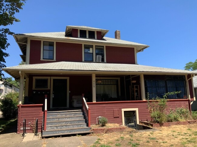 455 W 12th Ave in Eugene, OR - Building Photo - Building Photo