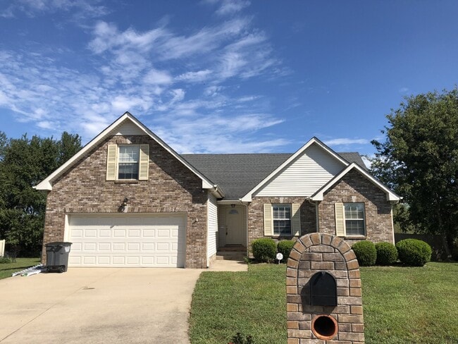 property at 3225 Veranda Cir
