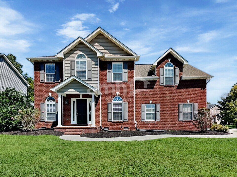 5721 Rhyne Cove Ln in Knoxville, TN - Building Photo