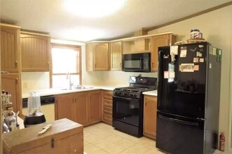 20 Northfield Dr in North Springfield, VT - Building Photo - Building Photo