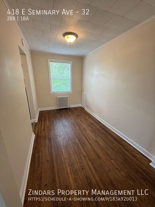 418 E Seminary Ave in Hoopeston, IL - Building Photo