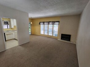 2817 Thornton Ct in Modesto, CA - Building Photo - Building Photo