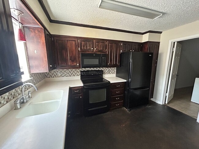 property at 1402 S 12th St
