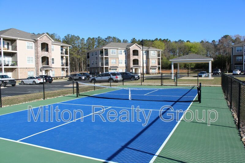 250 Grove Cir in Lillington, NC - Foto de edificio