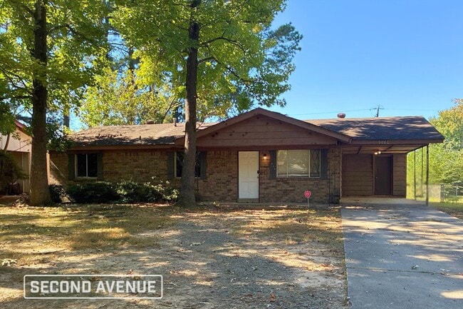 property at 1006 Towering Oaks Dr