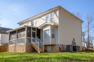 104 Sundance Way in White House, TN - Building Photo - Building Photo