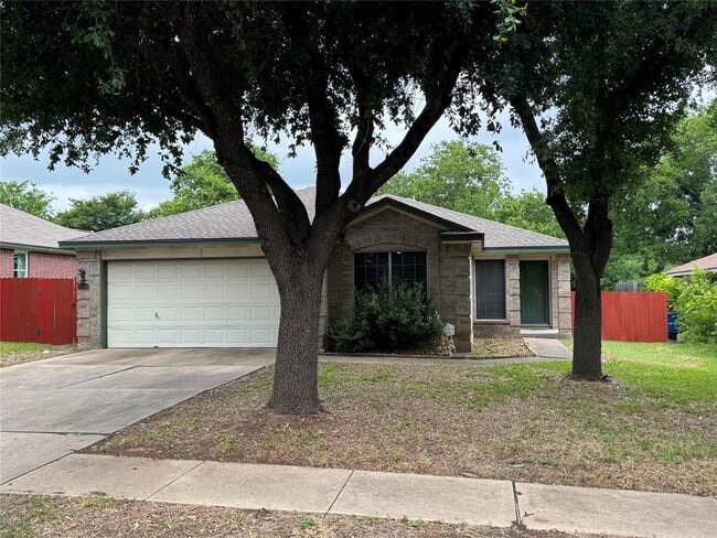 property at 1604 Thibodeaux Dr