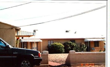 414-420 E Kelso St in Tucson, AZ - Foto de edificio - Building Photo