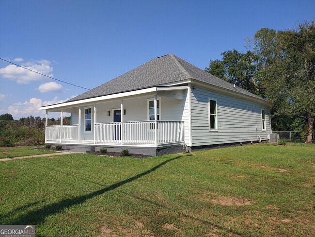 2 Cedar Ave in Griffin, GA - Building Photo - Building Photo
