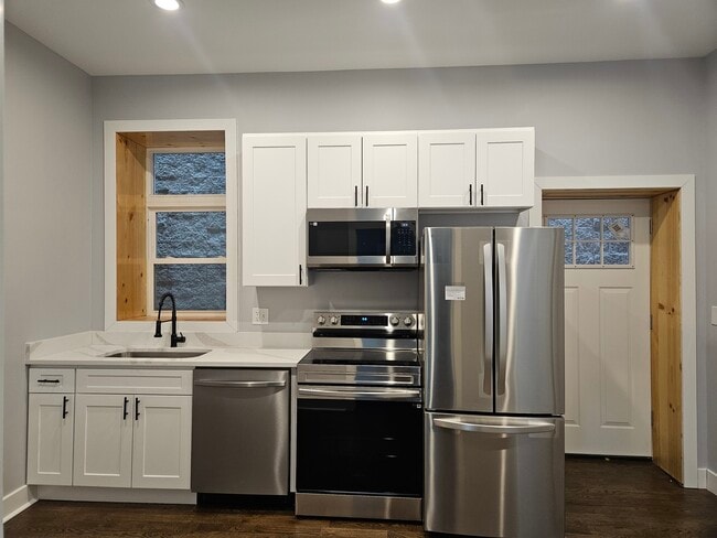 831 S Western Ave in Chicago, IL - Building Photo - Building Photo