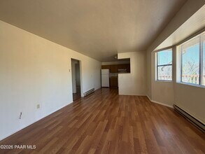 408 Madison Ave in Prescott, AZ - Foto de edificio - Building Photo