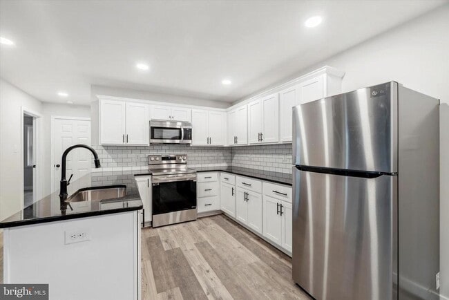 908 E Baltimore Pike in Kennett Square, PA - Building Photo - Building Photo