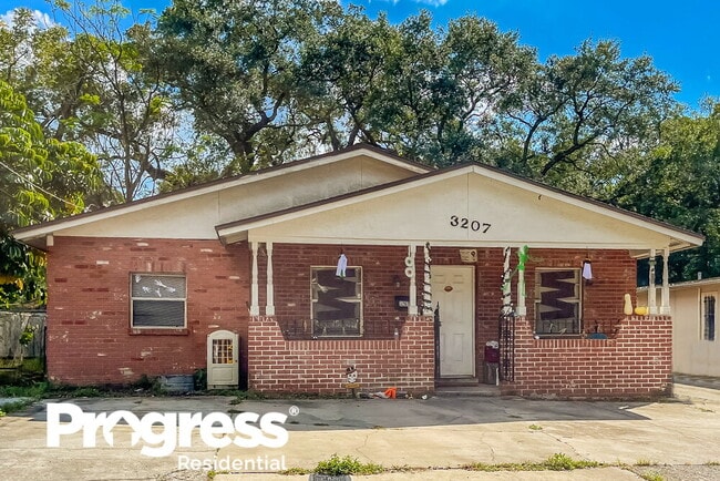 property at 3207 E 24th Ave